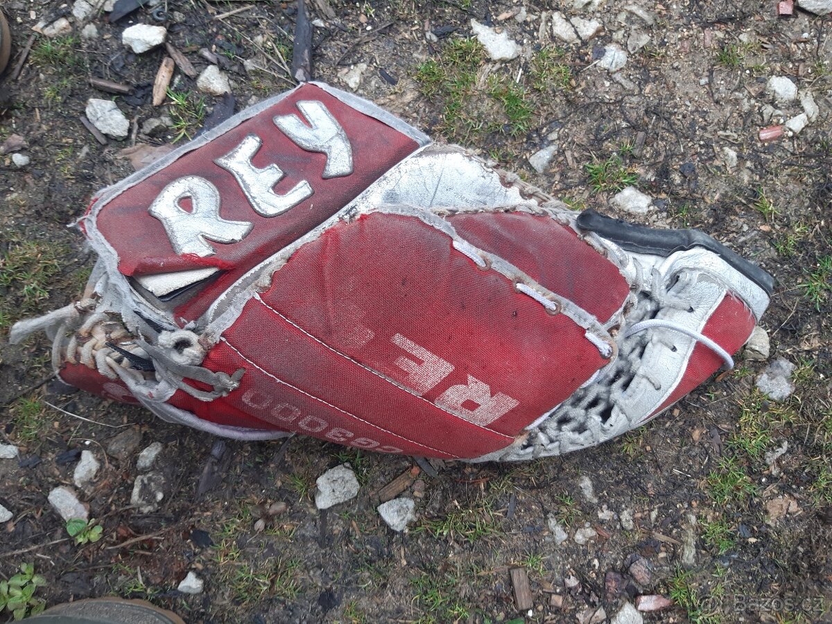 Brankářská výstroj - 3