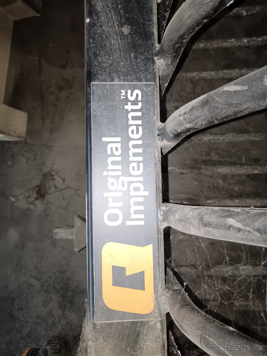 KAMENNÁ VIDLICE 150 na čelní nakladač - 3