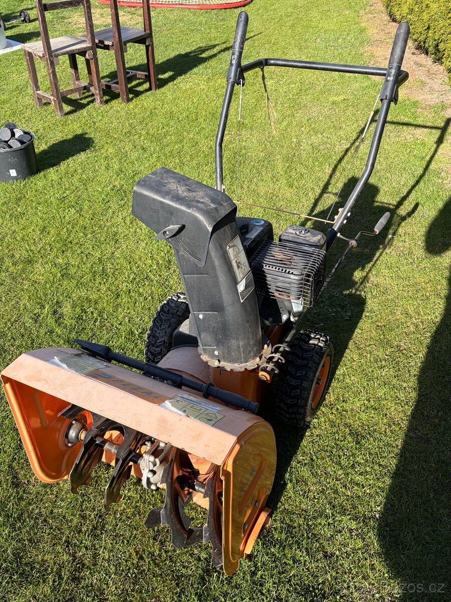 Sněhová fréza Pezal 200 - 3