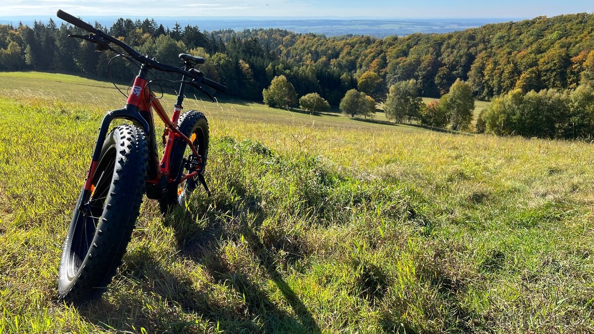 Prodám fat bike Rock Machine Avalanche e70-26 - 3