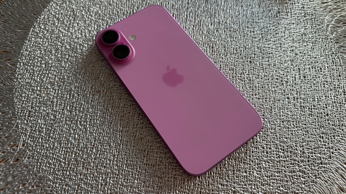 iPhone 16 256GB PINK - 3