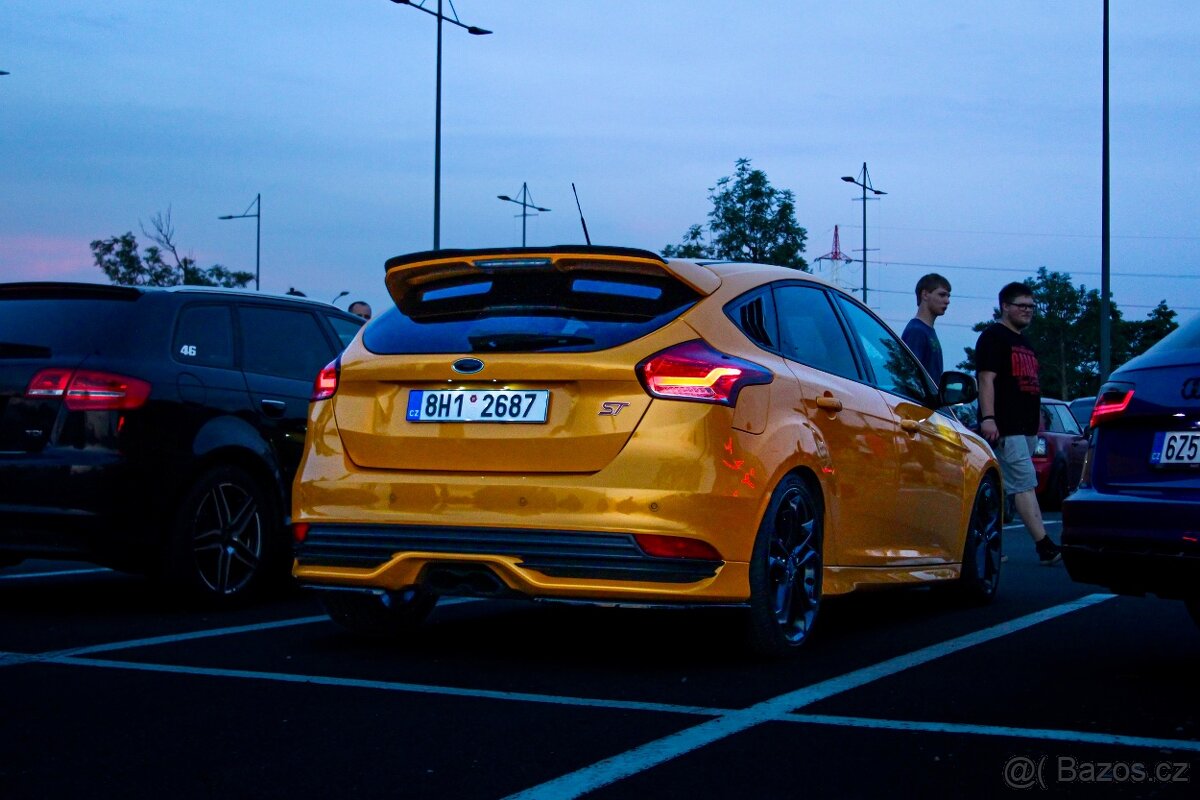 Ford Focus ST 2,0 EcoBoost - 3