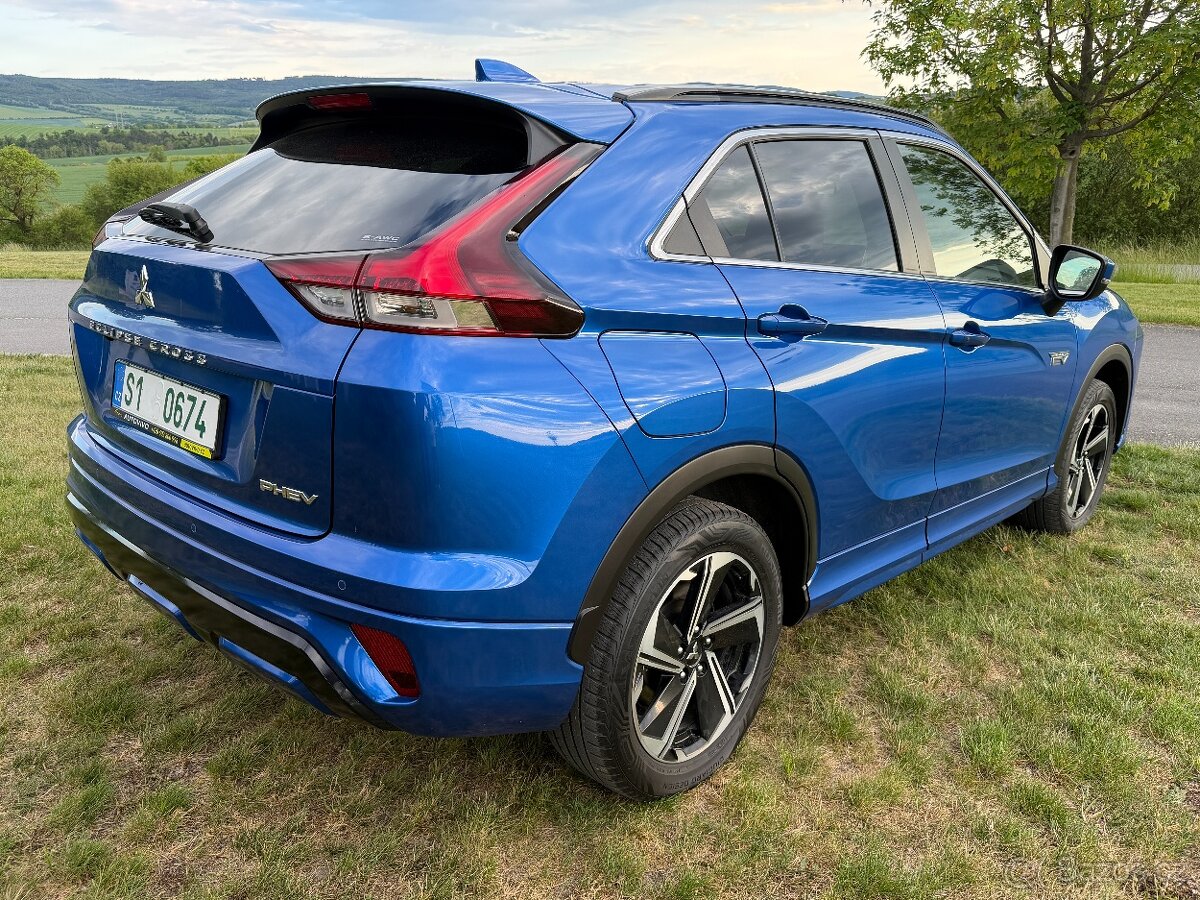 Mitsubishi Eclipse 2,4 Cross Plus Select Hybrid - 3