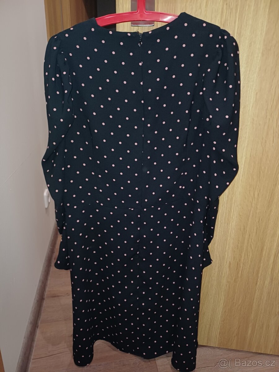 Šaty značky Marks & Spencer velikosti 46 - 3