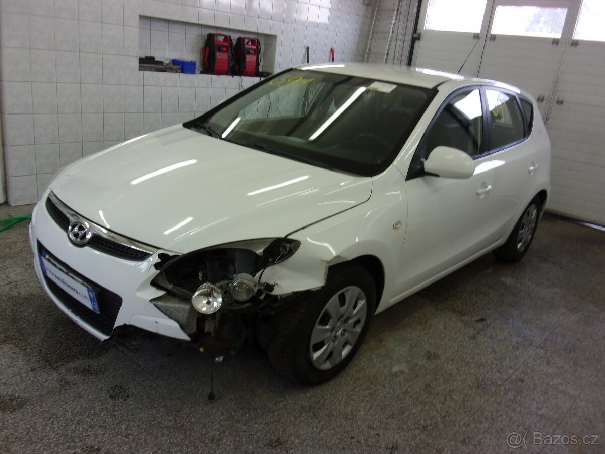 Hyundai i30 1,6 CRDi - 3