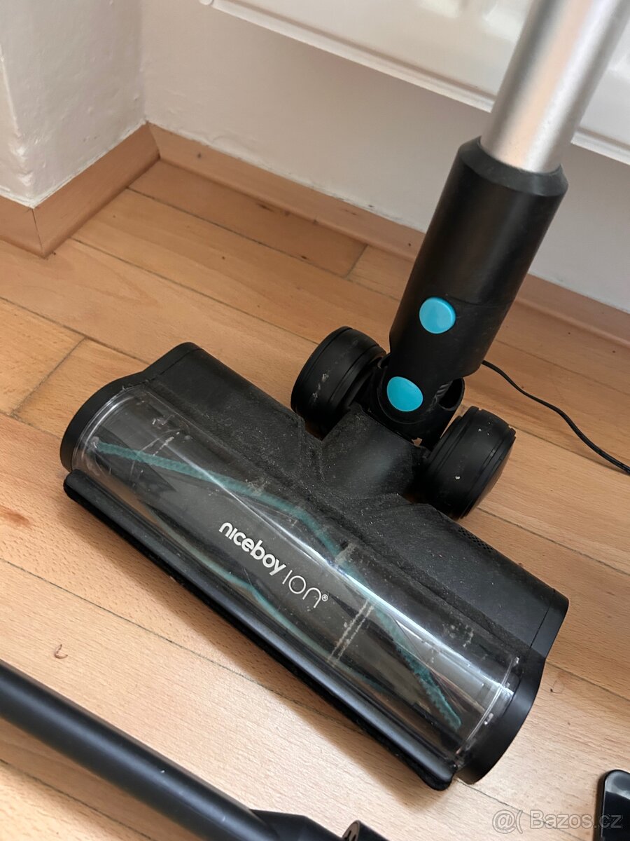 Ruční vysavač Niceboy - 3
