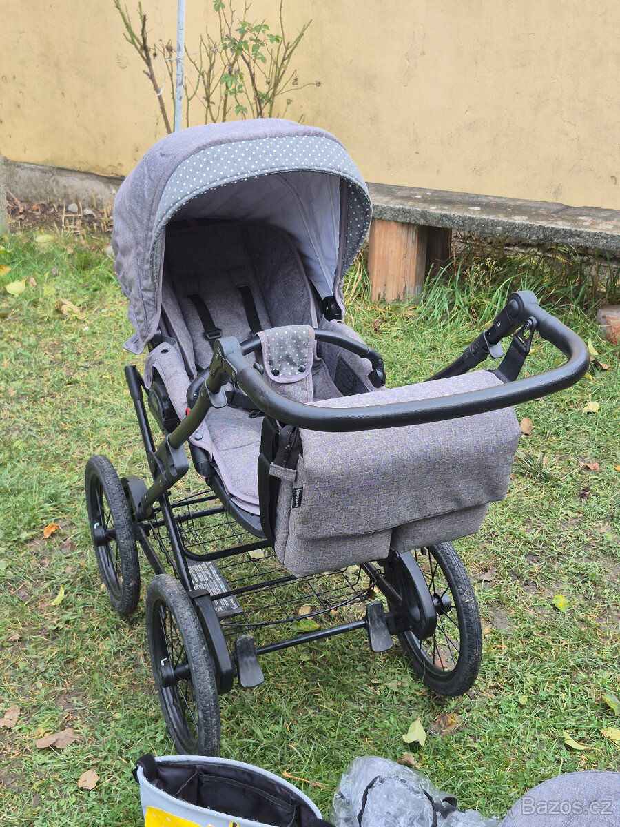 Kočárek Knorr Baby - dvoukombinace, velká kola, p.c. 15000 - 3