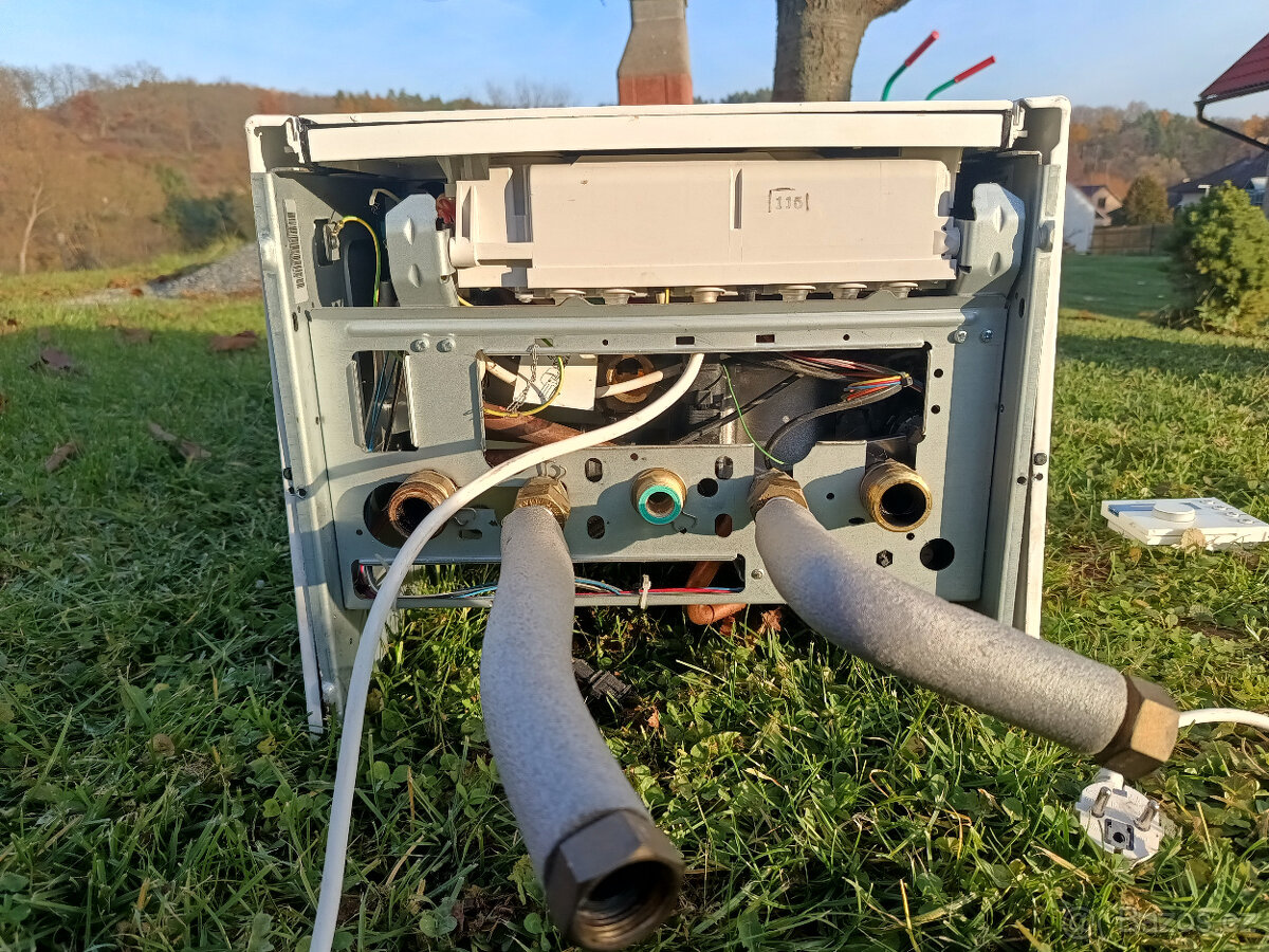KOMBINOVANÝ PLYNOVÝ KOTEL BUDERUS 24KW + TERMOSTAT - 3