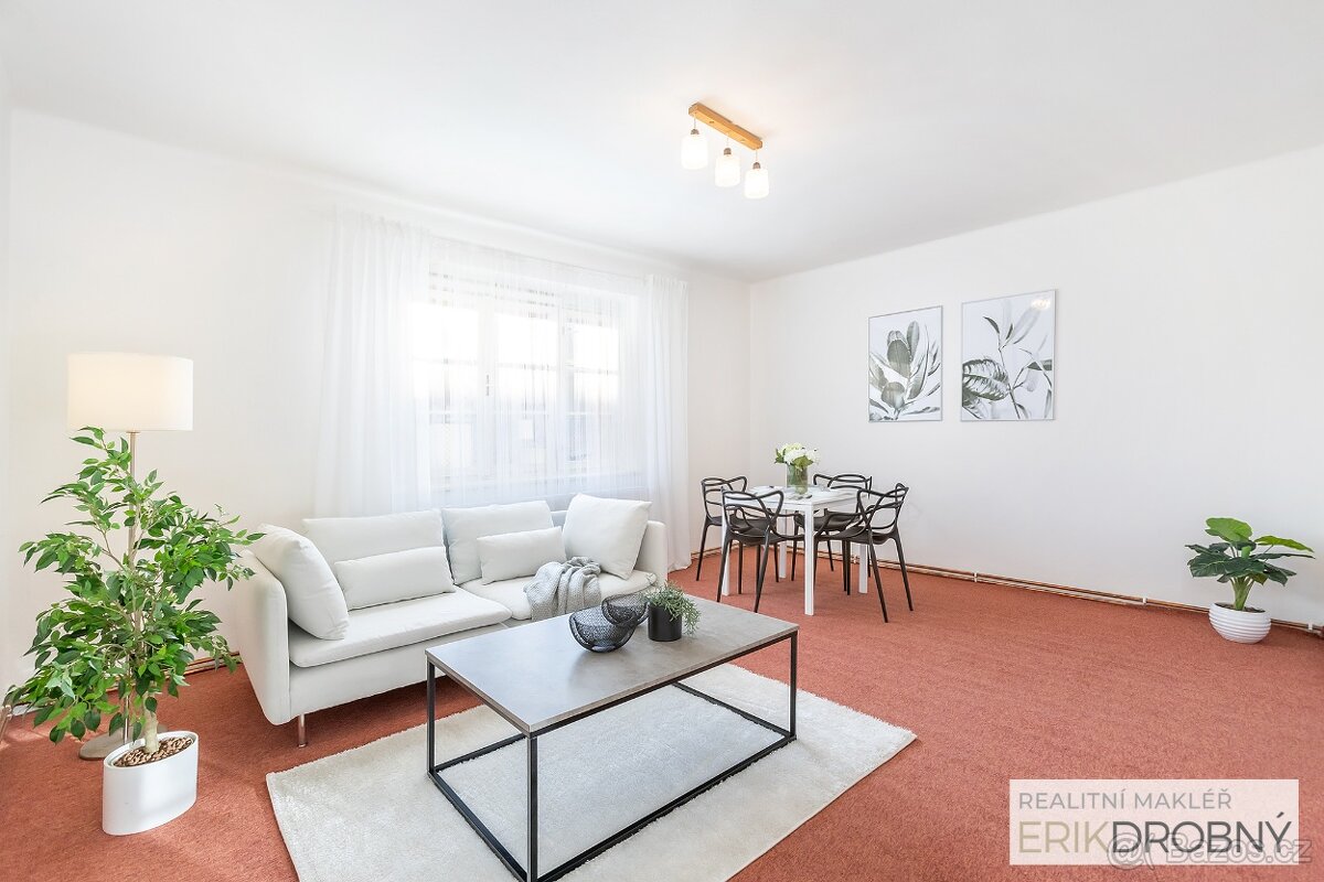 Prodej rodinného domu 5+1, 174 m², pozemek 476 m², Pardubice - 3