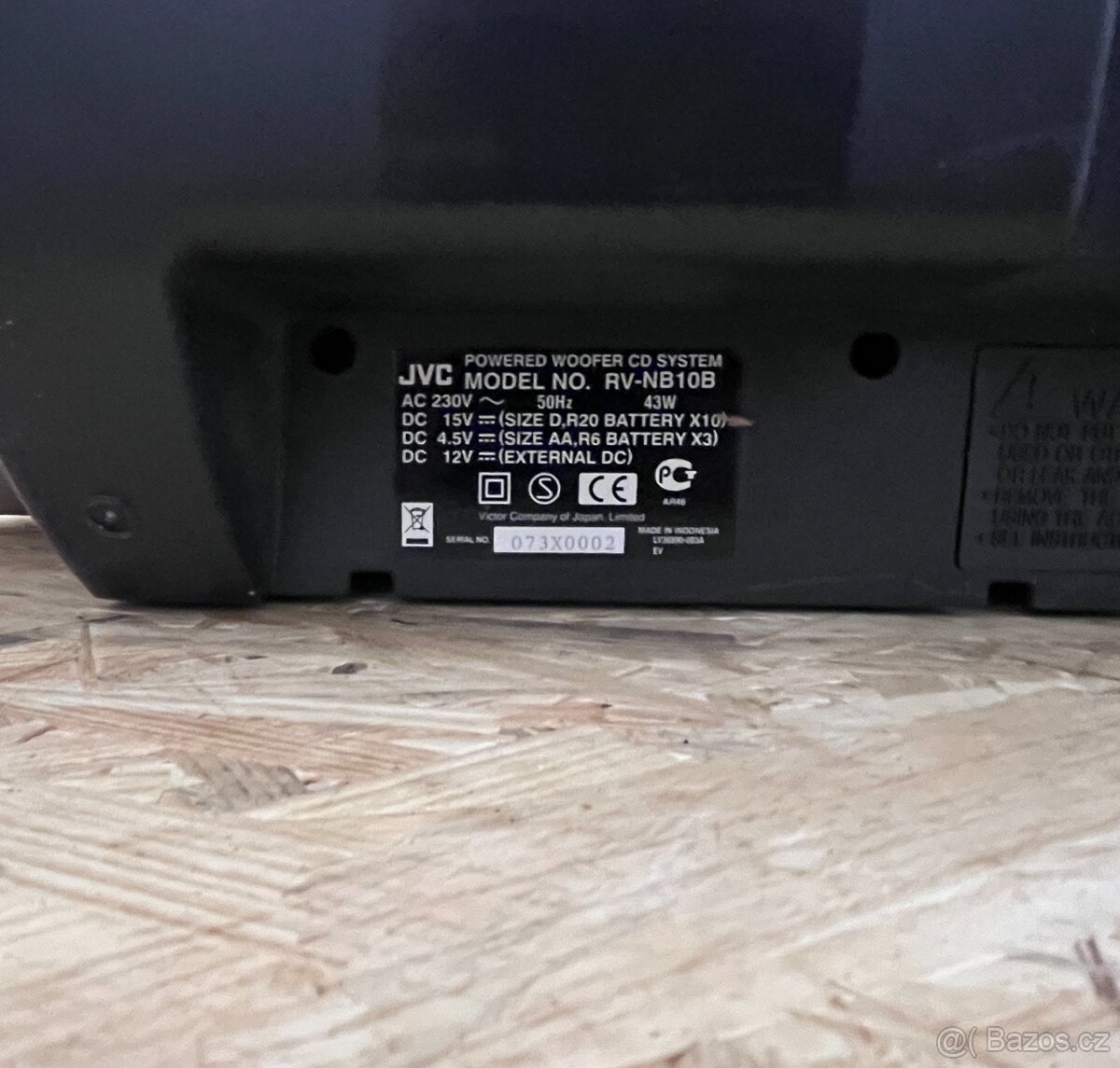 JVC BOOMBOX RV-NB10B - 3