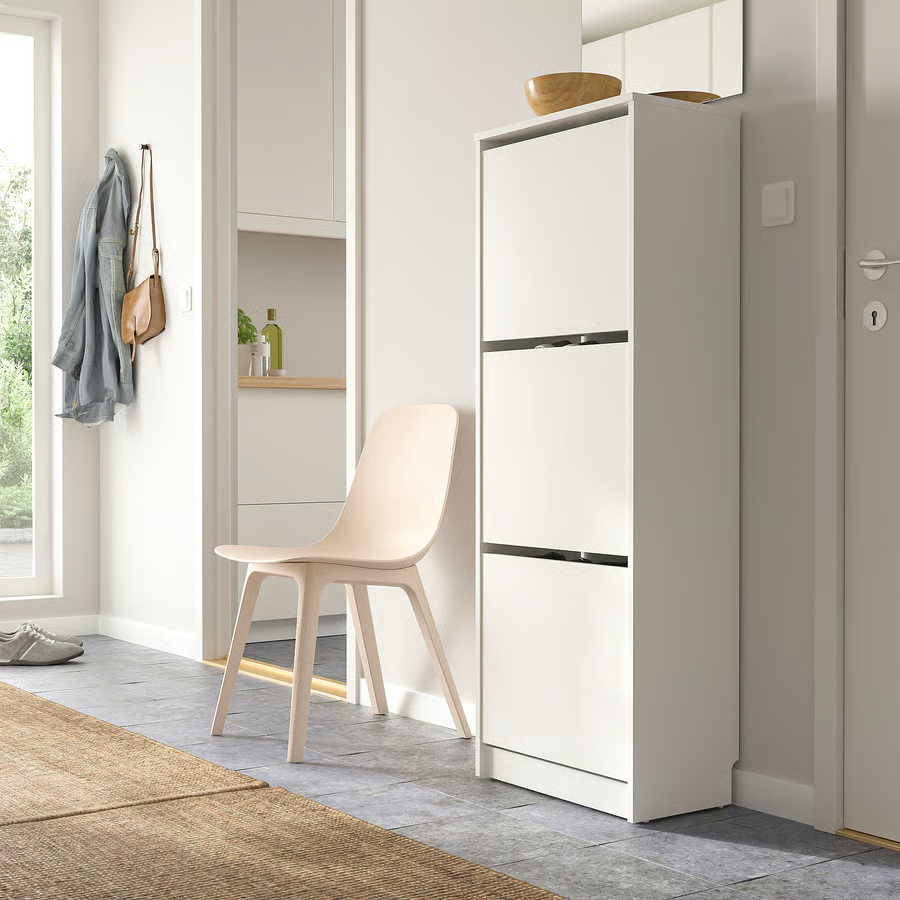 Dva botníky a police s věšáky, IKEA - 3