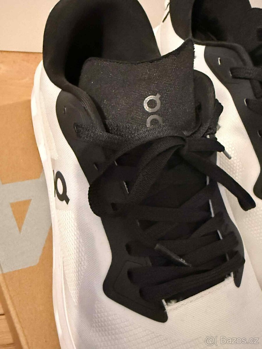 Tenisky ON Cloudzone 44 - 3