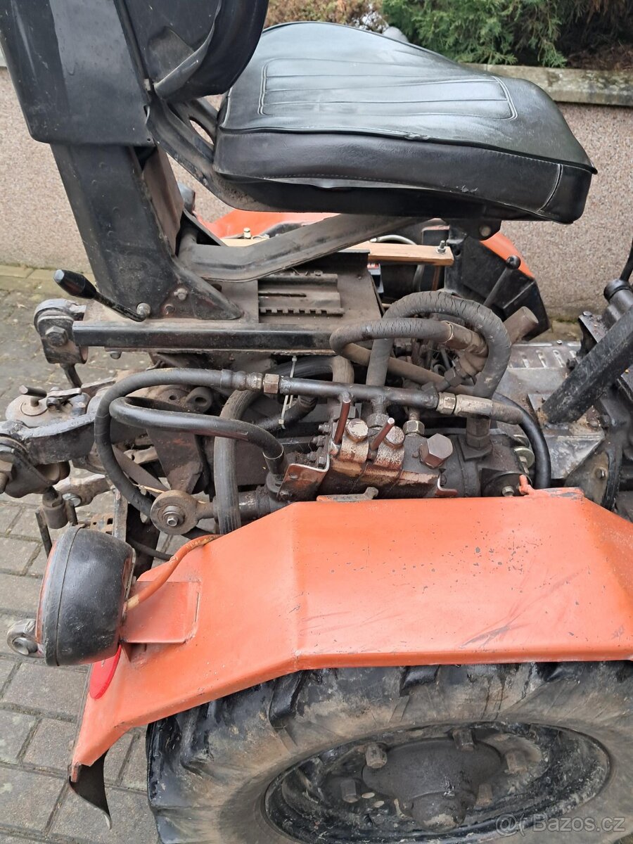 Traktor domácí výroby - 3