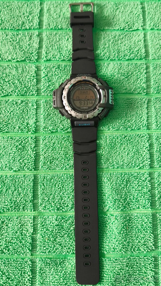 Casio Protrek PRT-40 TripleSensor - 1 - 3