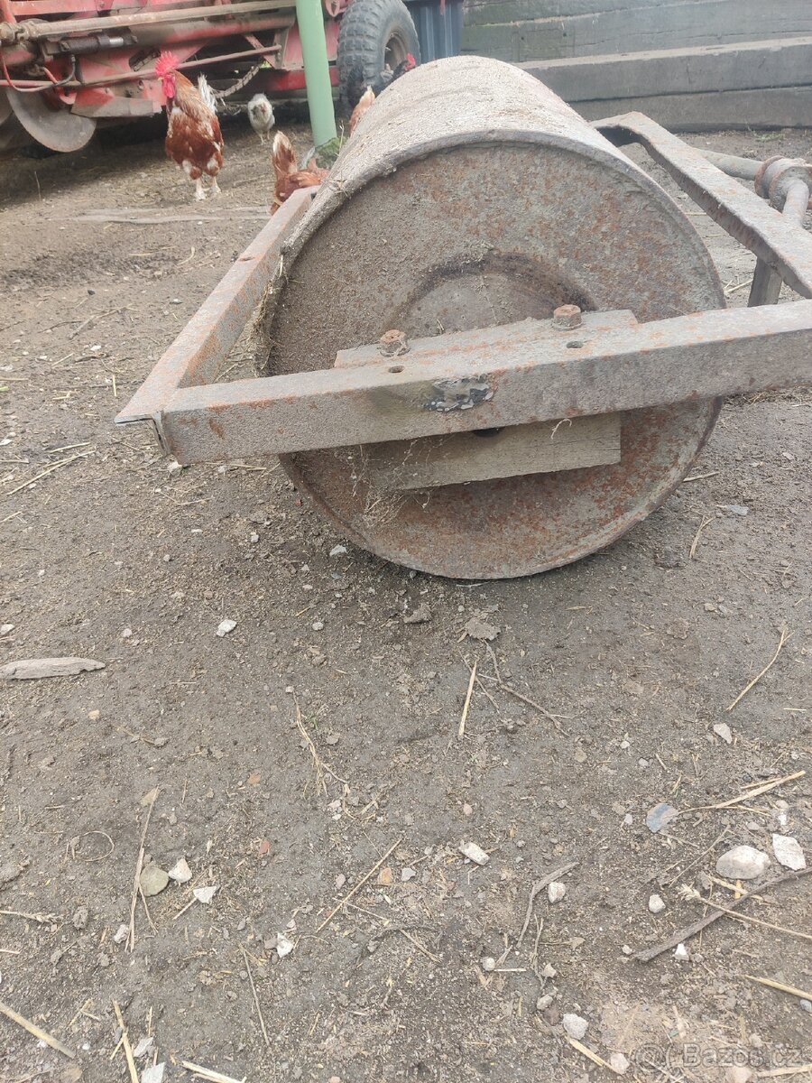 Válec - 3