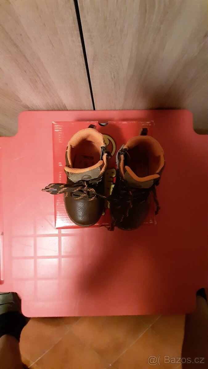 Dětské boty Baťa vel. 21 - 3