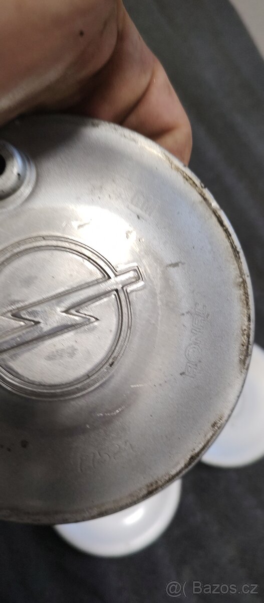 Pokličky Opel Calibra - 3