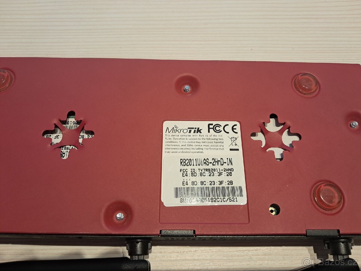 Mikrotik RB2011UiAS-2HnD-IN - 3