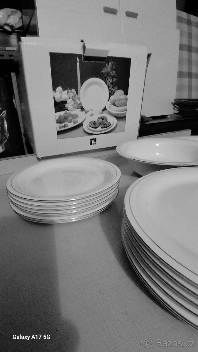 Jídelní souprava - 3