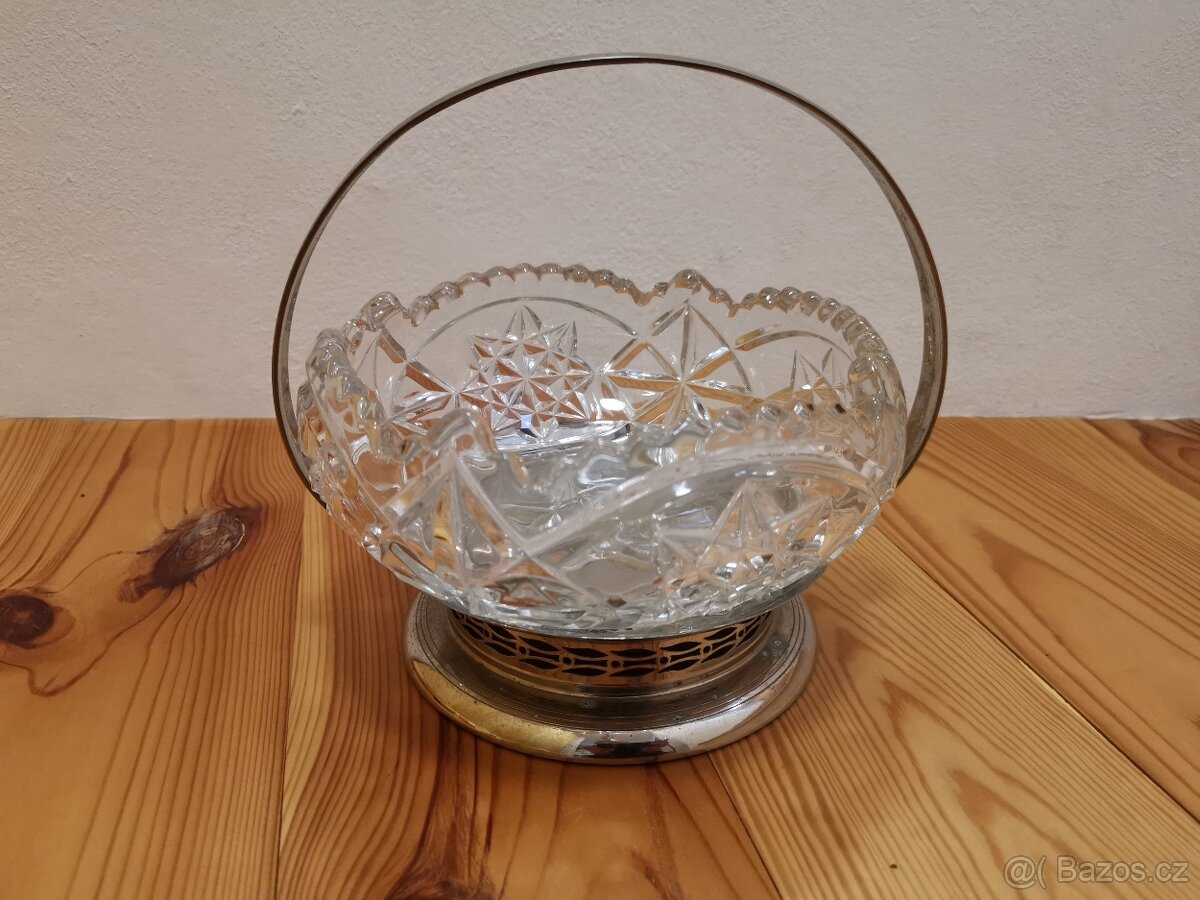 Skleněná mísa s nositkem. - 3