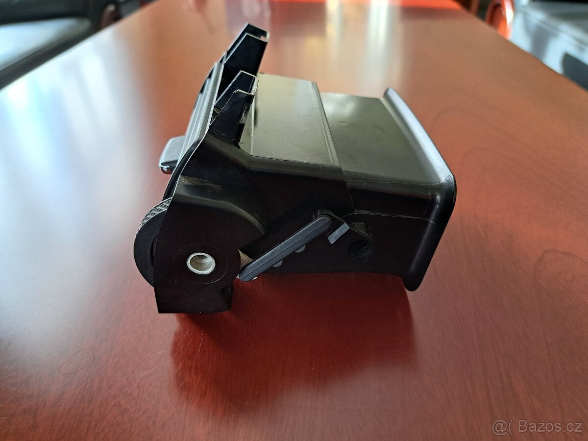 Mřížka a výdech ventilátoru Ford Transit 8C11-19C681-AA - 3