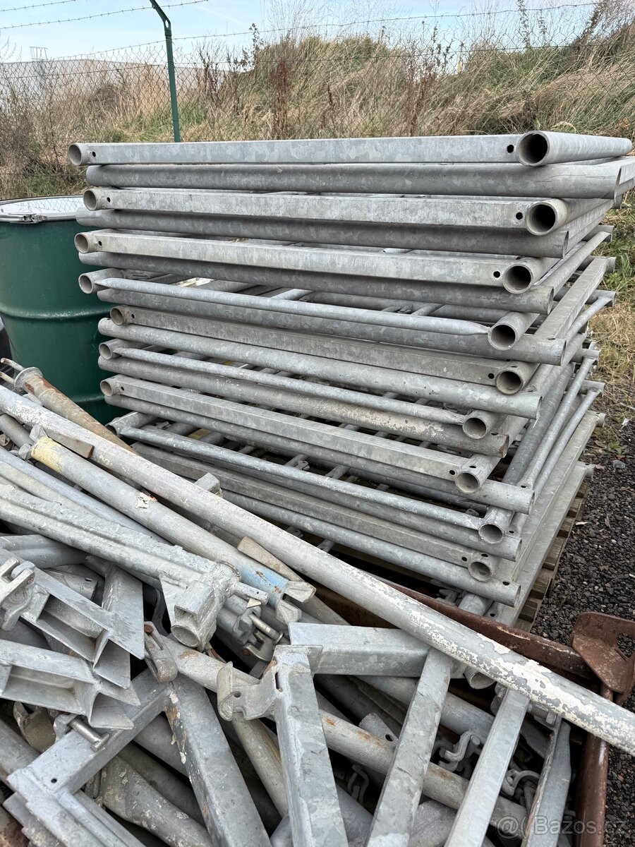 Použité lešení Bosta - rám 1m - 3