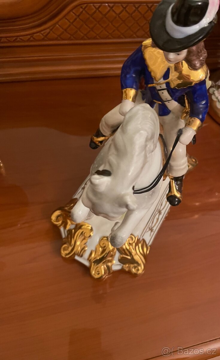 Prodám: Porcelánová figurka jezdce. Originál. Jezdec od Frie - 3