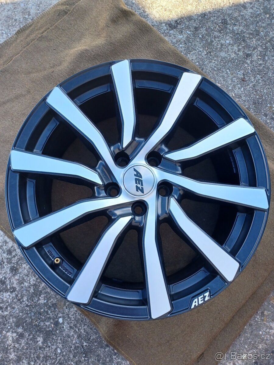18" zimní alu Ford / Volvo + Goodyear 235/50R18 8mm - 3