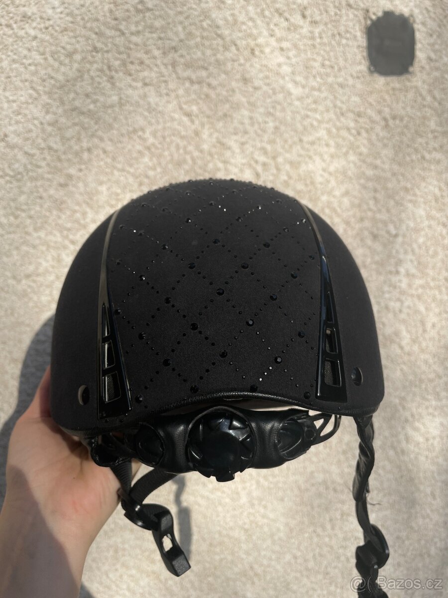 Jezdecká přilba HKM - 3
