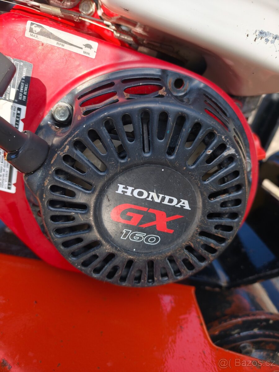 Vibrační deska DYNAPAC CM13 - 3