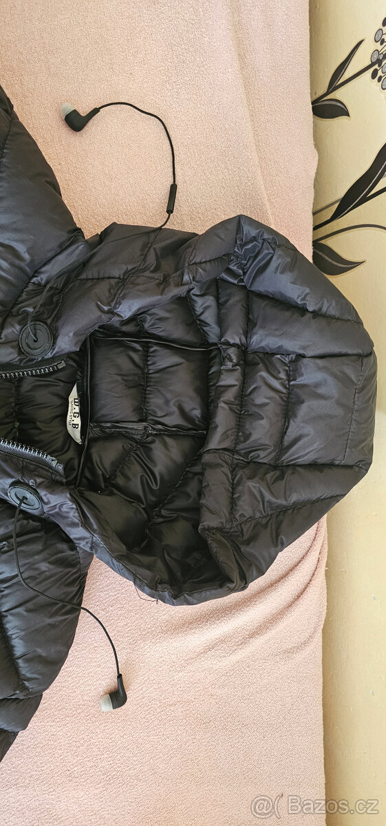 Prodám novou podzimní BUNDU s kapucí, velikost M - 3