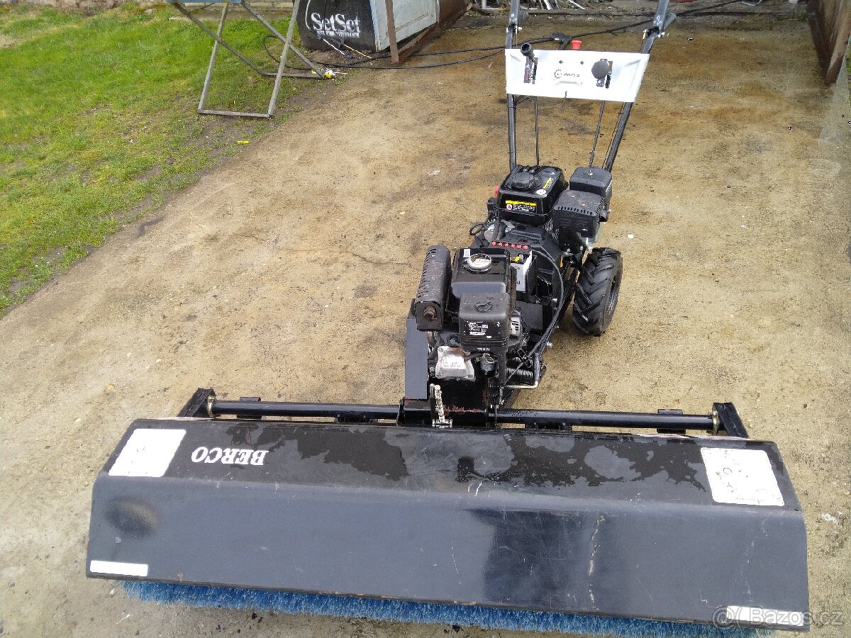 Zametaci stroj dvoumotorový 150 cm - 3