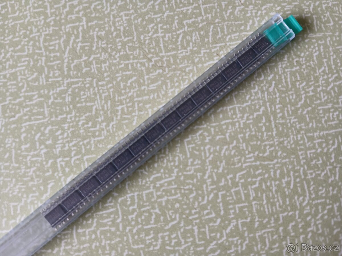 OZ - AD8620 - Analog Devices, Op Amp, 25MHz, 8-Pin SOIC - 3