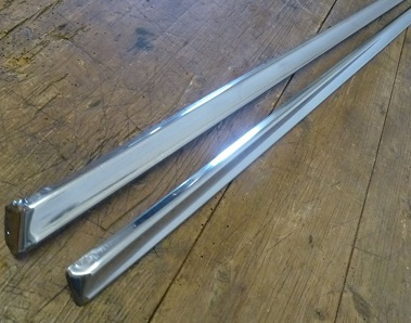 Mercedes W116 S,SE spodní lišty - 3