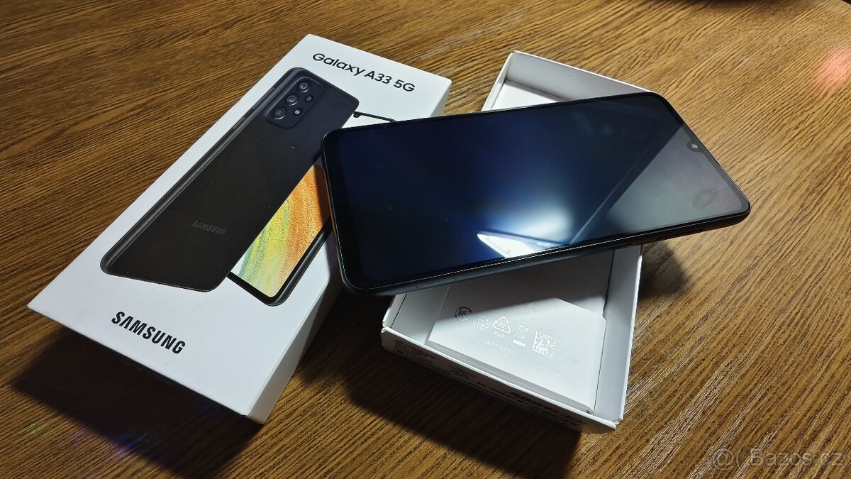 mobilní telefon Samsung Galaxy A33 5G, 6/128 GB černý - 3
