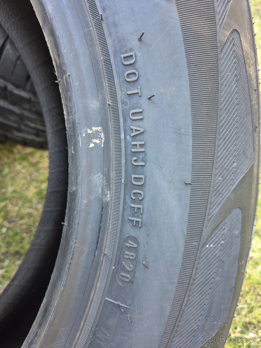 NEXEN NFERA RU1 215/65 R17 - 3