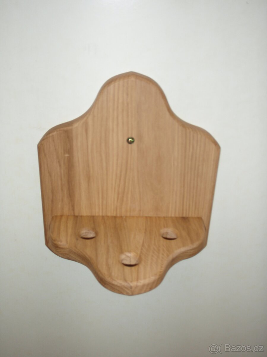 Dřevěný držák na vařečky - 3