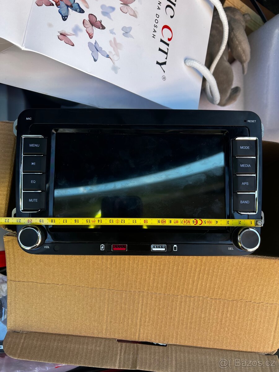 Displej car play/android - 3