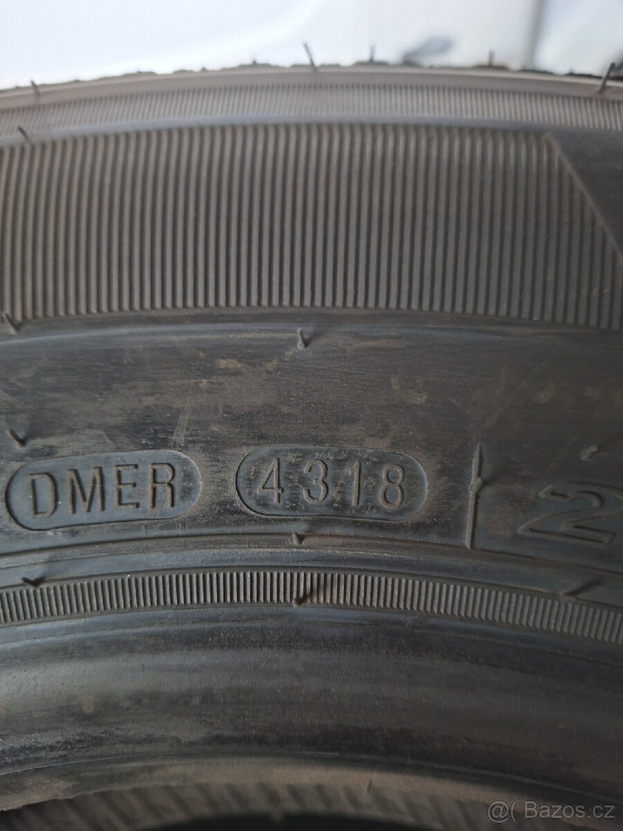 Pneu 225/70R15 C - 3