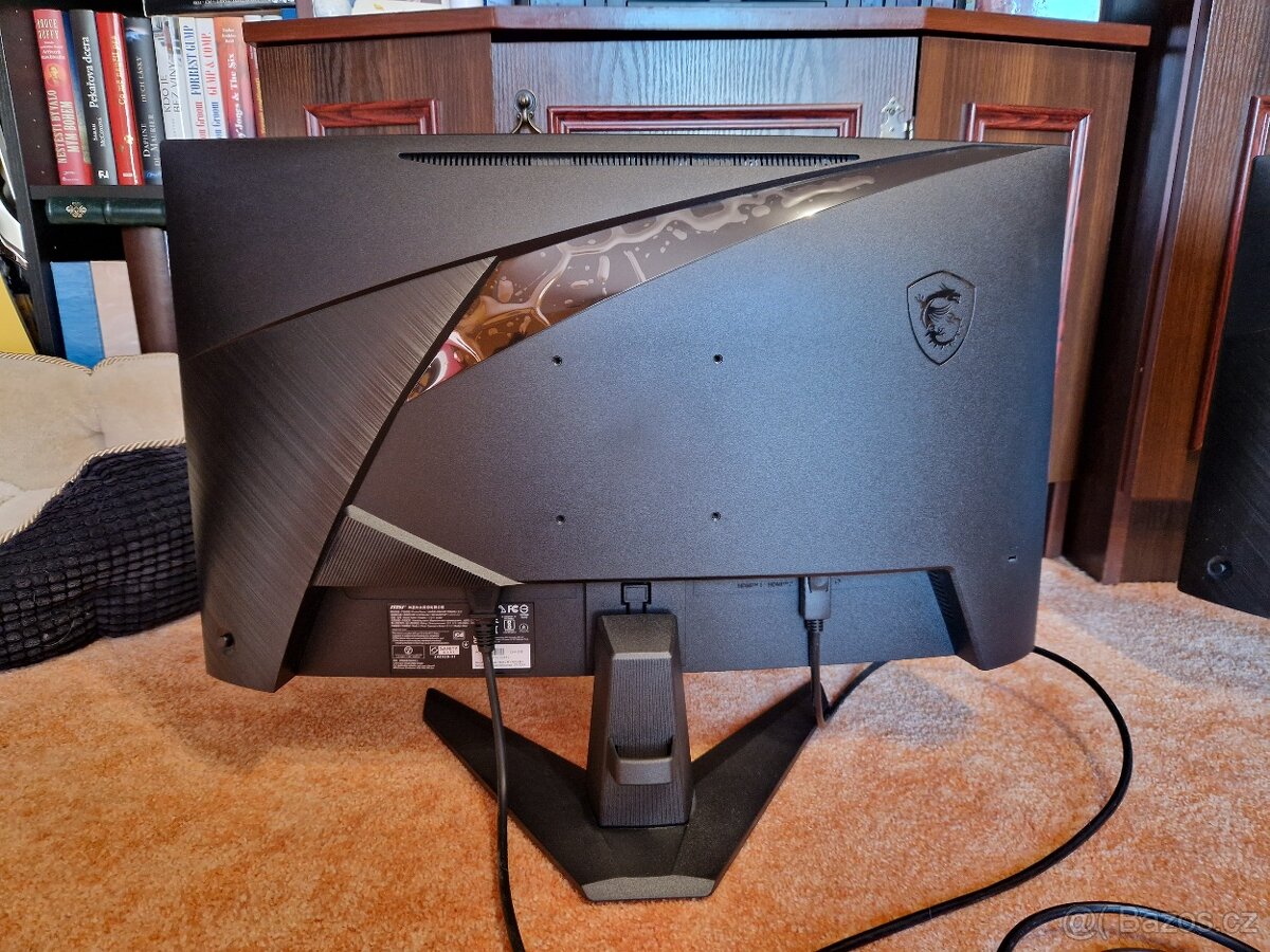 Dva monitory MSI MAG 27CQ6F - 3