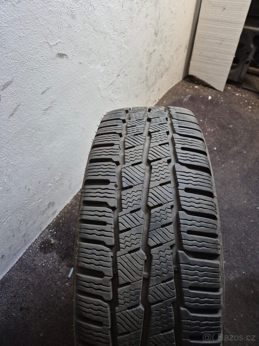 Michellin zimní pneu 215/65/R16C. WV Multivan Originál. - 3