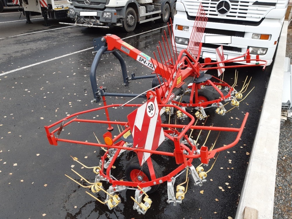 Univerzální obraceč-shrnovač píce Rožmitál SP4-152 - 3