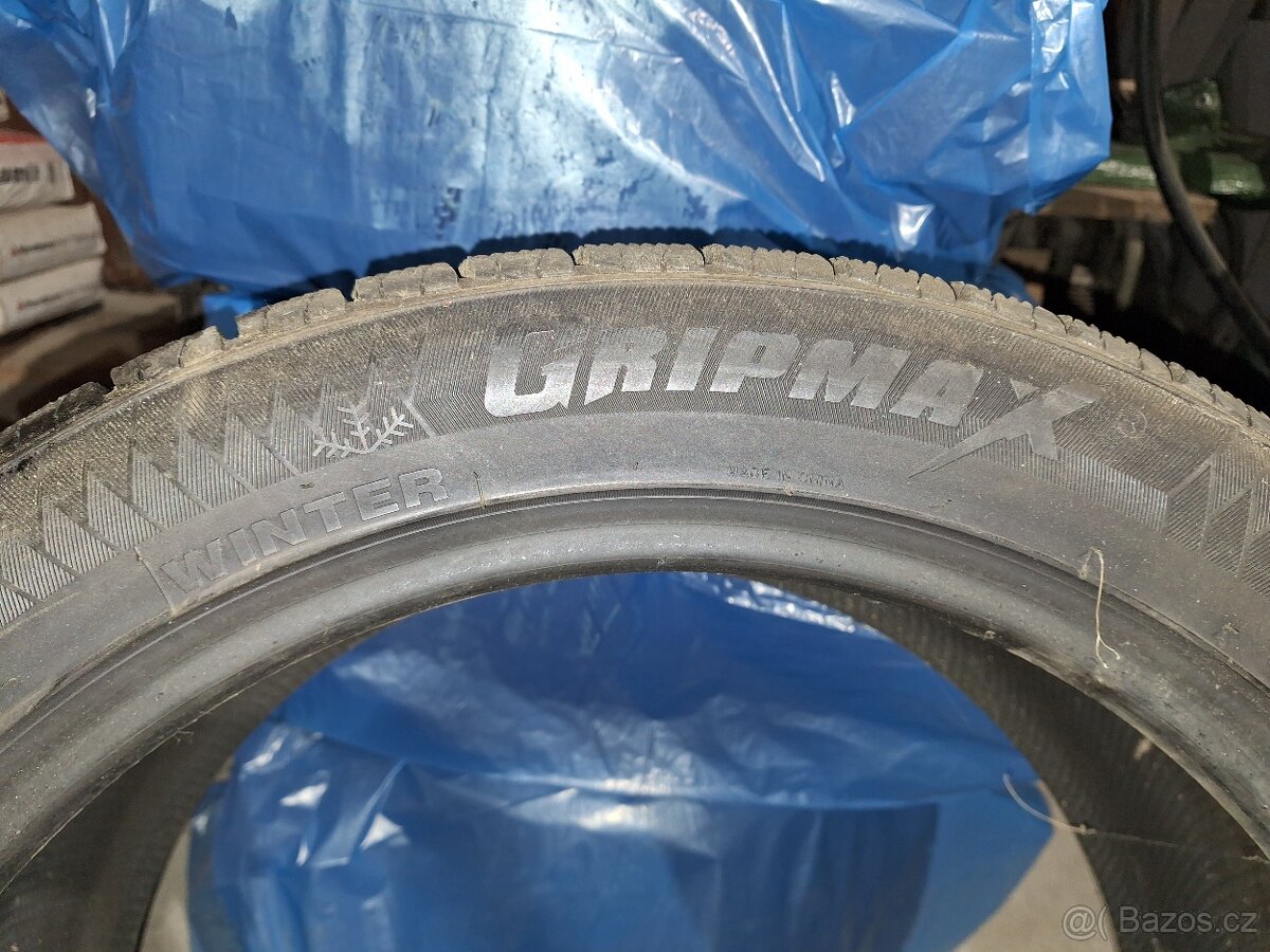Zimní pneu Gripmax 4x. R20 - 3