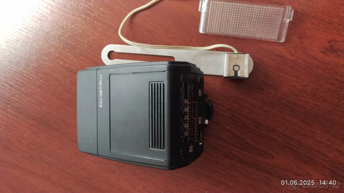 Blesk METZ mecablitz 30BCT4 - 3