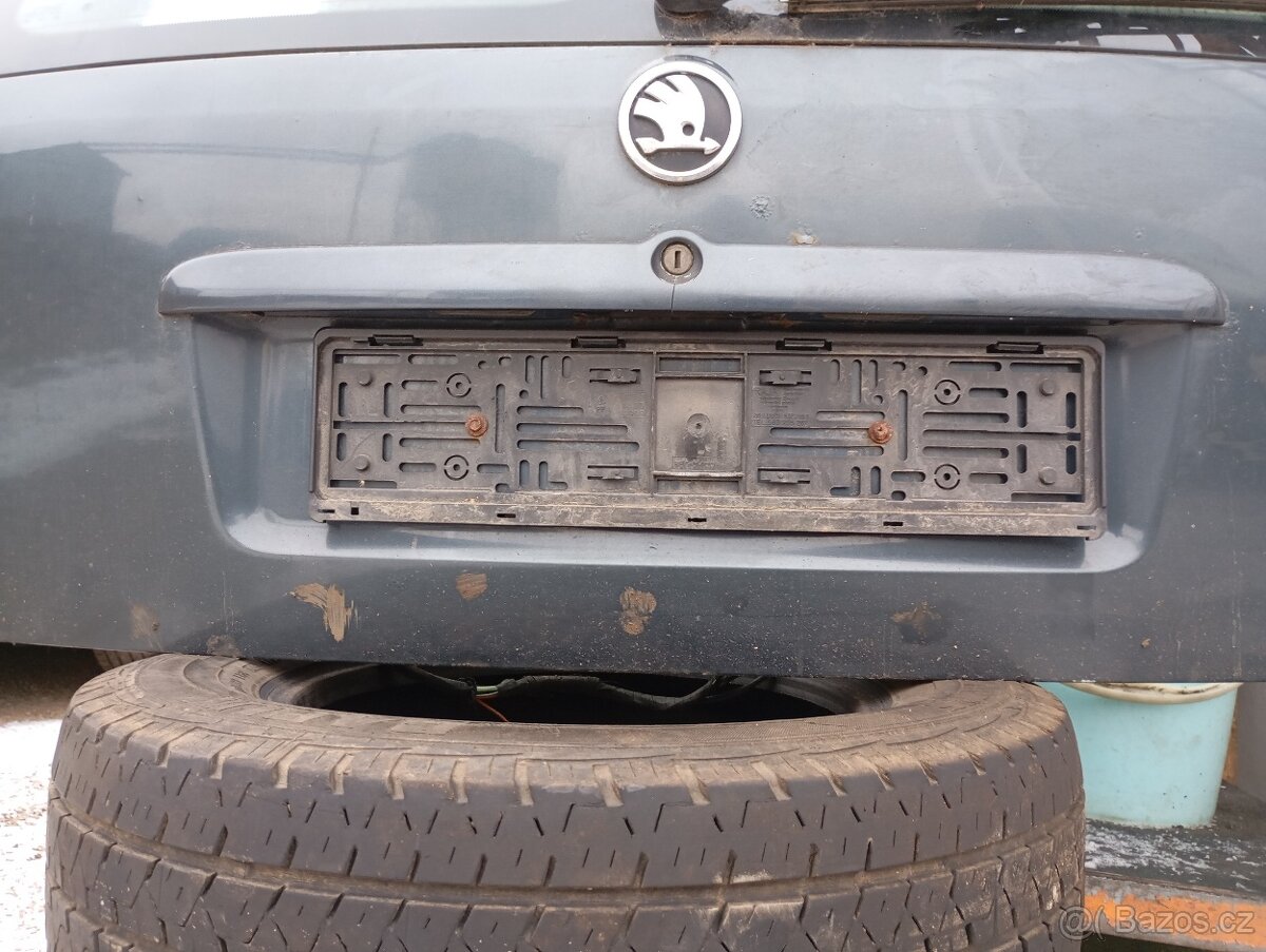 Zadní dveře Octavia 1 combi - 3