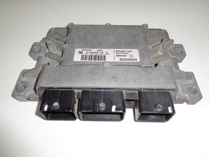 Renault Clio Megane Modus Scenic řídící jednotky - moduly - 3