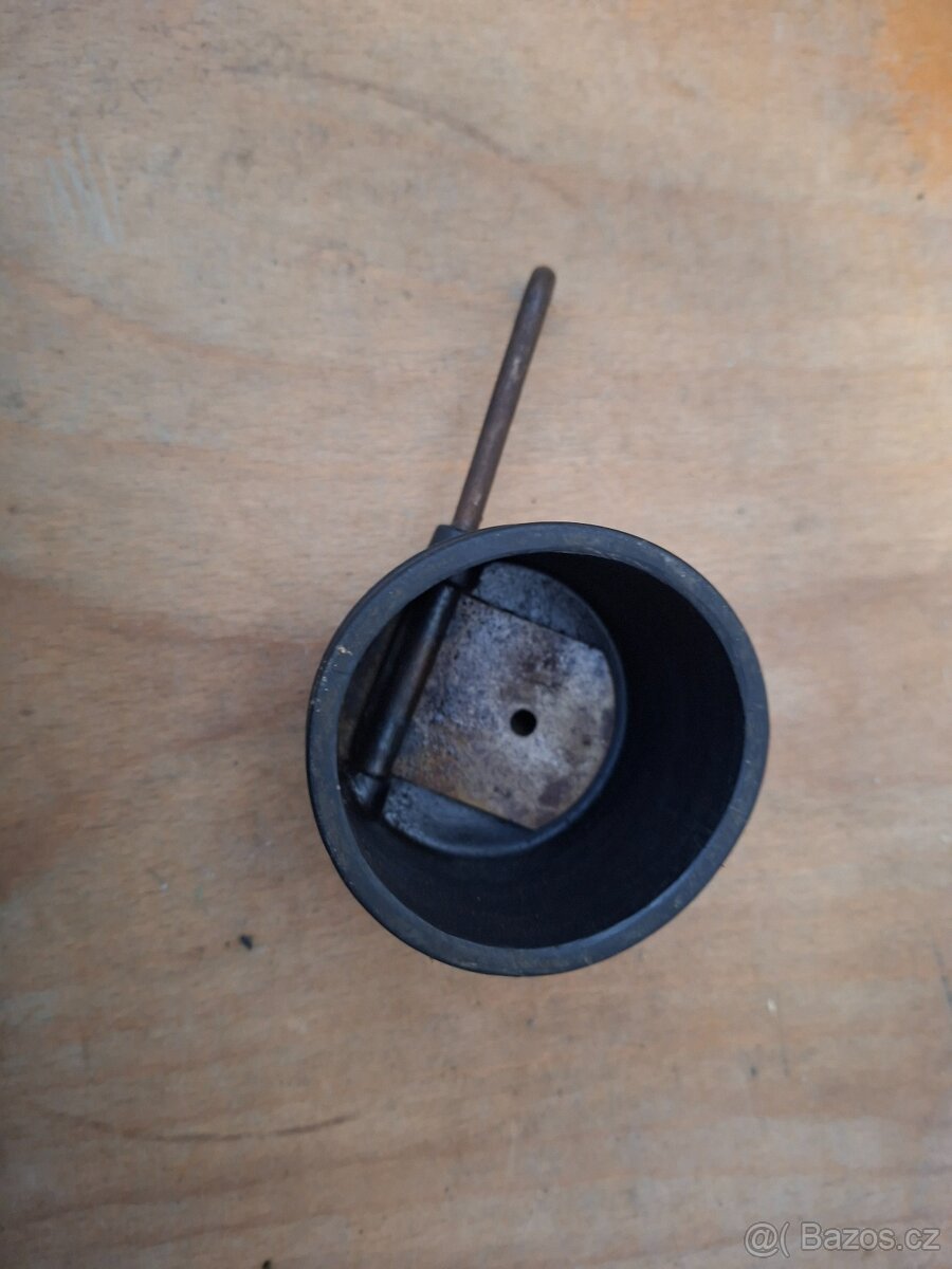 Jawa 250, 350 kyvacka, panelka - klapka sani - 3