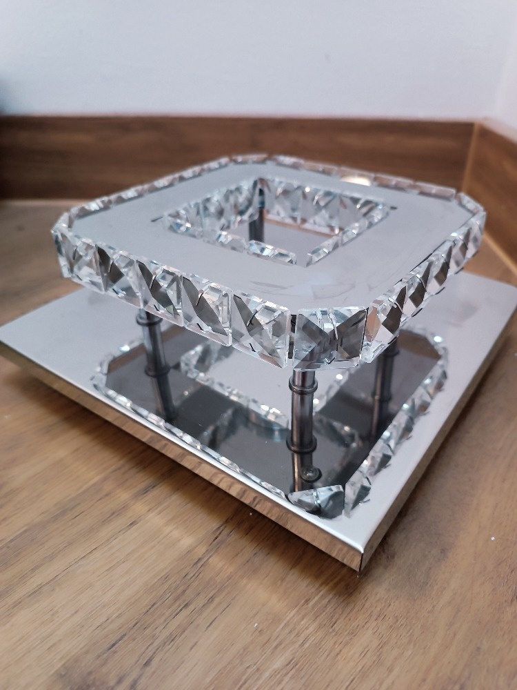 Malé stropní LED svítidlo - 3