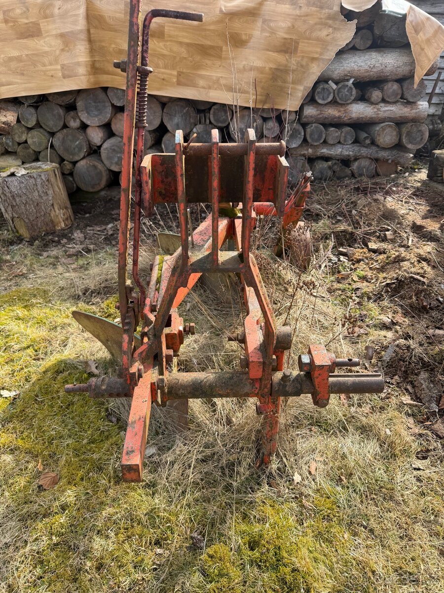 Prodám dvouradličný pluh - 3