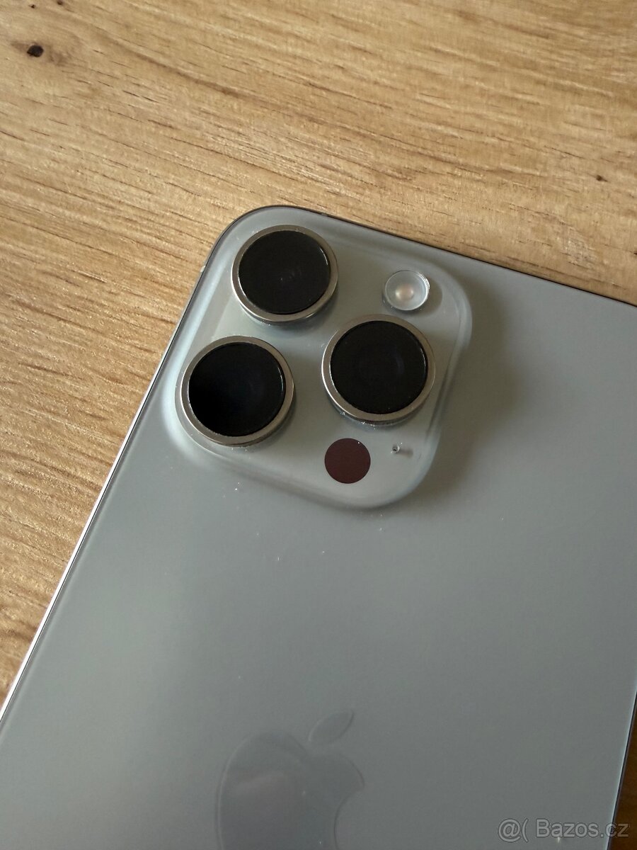 Apple iPhone 15 Pro Max 256GB - 3